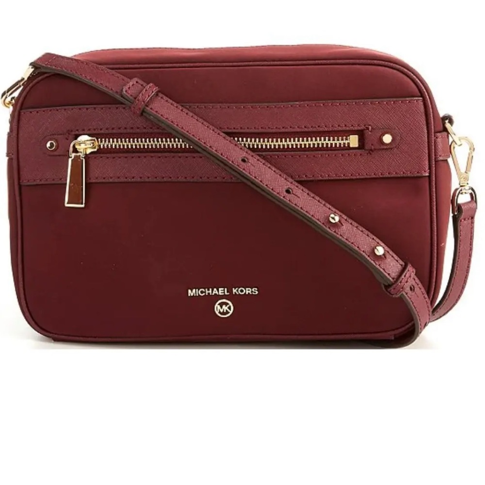 Michael Michael Kors jet set charm